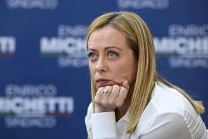 Ιταλία: H Τζόρτζια Μελόνι επισκέφθηκε την Τρίπολη και τη Βεγγάζη