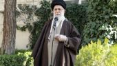 Ο αγιατολάχ Χαμενεΐ καλεί τους Ιρανούς να “μην ανησυχούν” για τη διακυβέρνηση της χώρας