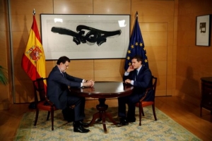 Δίαυλο επικοινωνίας ανοίγουν Ραχόι - Ριβέρα, προσπάθεια άρσης του αδιεξόδου