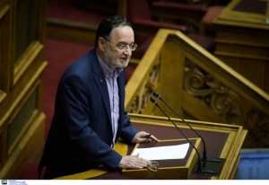 Πάνος Λαφαζάνης: Επιστροφή σε εθνικό νόμισμα με αξιοποίηση των 22 δισ. ευρώ της ΤτΕ