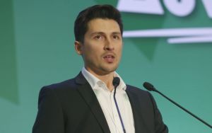 Χρηστίδης: Κατηγορεί για…αντιγραφή του συνθήματος «νέα αρχή» τον Αλέξη Τσίπρα (pic &amp; vid)