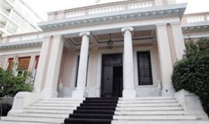 Η κυβέρνηση για τις αντιδράσεις της Εκκλησίας