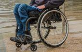 Θεσσαλονίκη: Σοκάρει καταγγελία για ξυλοδαρμό ΑμεΑ από οικιακή βοηθό