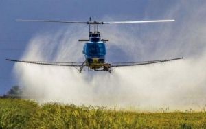 Άρχισαν και οι από αέρος ψεκασμοί για τα κουνούπια στην Κεντρική Μακεδονία