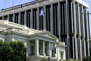 Απαντάει το ΥΠΕΞ για το διπλωματικό επεισόδιο στην Τρίπολη – Συνεχίζεται η επίσκεψη στην Ανατολική Λιβύη