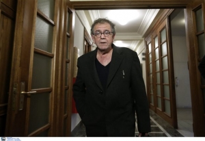 Μουζάλας: Ανησυχεί για τις πιέσεις στο προσφυγικό - αιχμές κατά Καμμένου