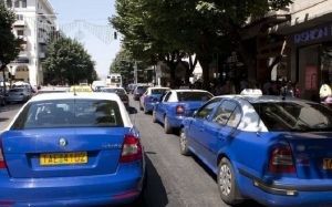 Θεσσαλονίκη: Θύμα ληστείας οδηγός ταξί υπό την απειλή μαχαιριού – Συνελήφθη ο δράστης