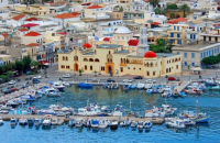 Κάλυμνος: Ανετράπη φορτίο με σίδερα απο φορτηγό σε πλοίο