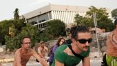 Θεσσαλονίκη: Για 14η χρονιά στους δρόμους η Διεθνής Γυμνή Ποδηλατοδρομία (vid)
