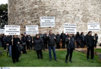 Πρώην μέτοχοι του ΟΑΣΘ περικύκλωσαν τον Λευκό Πύργο
