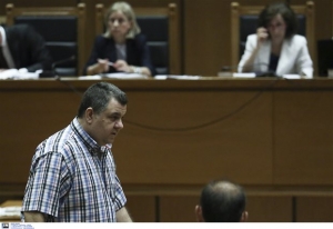 Τραμπουκισμοί Ρουπακιά την πρώτη ημέρα της δίκης της Χ.Α. στο Εφετείο