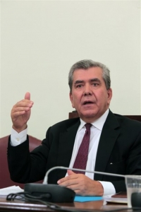 Ψηφοδέλτια ισορροπιών για να ανακόψουν τις διαρροές