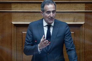 Αυτός είναι ο ΥΜΑΘ Στάθης Κωνσταντινίδης