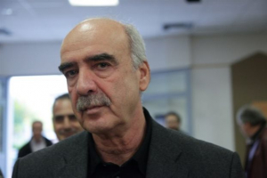 Μεϊμαράκης: Η Βουλή να υιοθετήσει τα δύο ανήλικα παιδιά του Σμηναγού