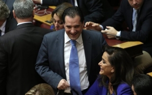 Επίθεση με γκαζάκια στο πολιτικό γραφείο του Αδ. Γεωργιάδη