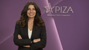Πόπη Τσαπανίδου: Viral στο Twitter η φράση «πρόεδρε έλα με φόρα» προς τον Τσίπρα