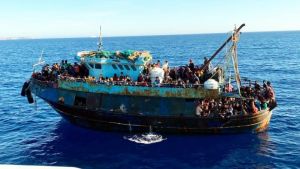 Ιταλία: Περίπου 1.000 μετανάστες και πρόσφυγες έφτασαν στην Λαμπεντούζα το τελευταίο 24ωρο