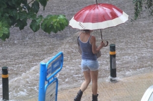 Βαθμιαία επέκταση των βροχών και καταιγίδων