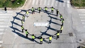 Θέρμη: Συμβολικοί δράση για την επίσπευση οδικών έργων