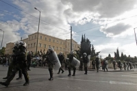 Σε επιφυλακή πάνω από 5.000 αστυνομικοί για τις πορείες της Κυριακής