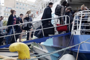 Ελλειψη υποδομών στα λιμάνια για ελέγχους στοιχείων επιβατών