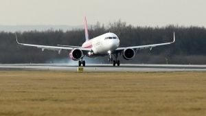 ΕΕ: Μη υποχρεωτική η χρήση μάσκας σε αεροδρόμια και αεροπλάνα από τις 16 Μαΐου σύμφωνα με σύσταση των ECDC και EASA