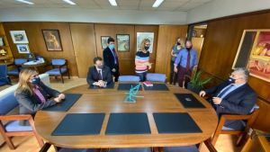 Ψυχιατρικές δομές της Θεσσαλονίκης επισκέφτηκε η Ζ.Ράπτη
