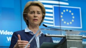 Ούρσουλα Φον Ντερ Λάιεν: Η συγκινητική της ανάρτηση για τον θάνατο του Ντ. Σασόλι (pic)