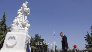 ΦΩΤΟΡΕΠΟΡΤΑΖ: Δοξολογία στη Μητρόπολη Κιλκίς και κατάθεση στεφάνων στο Ηρώο Μάχης Κιλκίς