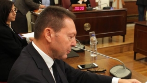 Στουρνάρας: Όφειλα να υπογράψω την απόφαση της Βουλής για τον εξωδικαστικό συμβιβασμό με Siemens