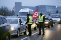 Γαλλία: Απεργιακός «πυρετός» - Επεισόδια στο Παρίσι