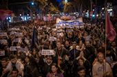 «Η στέγη είναι δικαίωμα, όχι επιχείρηση»: Οι κάτοικοι της Βαρκελώνης στους δρόμους για χαμηλότερα ενοίκια