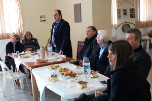 Εκοψαν την πίτα τους στον Άγιο Αντώνιο των Κρουσίων