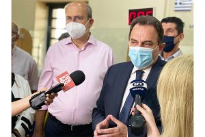 Τα ΚΕΠ δυναμικά στην εξυπηρέτηση του πολίτη για υπηρεσίες ΕΦΚΑ – Επίσκεψη Χατζηδάκη–Γεωργαντά στο ΚΕΠ Ν. Ιωνίας