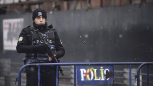Τουρκία: Εισβολή ενόπλου σε εργοστάσιο – Αναφορές για ομήρους