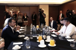 Θεοδωράκης: Στην κοινωνική πολιτική να στρέψει το ενδιαφέρον της η ΕΕ