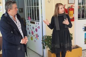 Δωρεά έργου τέχνης στο 5ο Δημοτικό Σχολείο Κιλκίς από τον Θεόδωρο Γιαννακό
