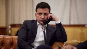 Επικοινωνία Ζελένσκι – Μακρόν για την καταστάση στο Ντονμπάς
