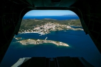 Πτήση τουρκικού ελικοπτέρου πάνω από τις Οινούσσες
