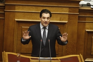 Βουλή: «Κόντρα» Βαρουφάκη - Γεωργιάδη