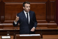 Γαλλία: «Βαθιά αλλαγή» υπόσχεται ο Μακρόν