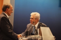 Μείωση σε ποινικές διώξεις και αδικήματα περί τη διαφθορά το 2014-15
