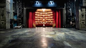 Ανοιχτές οι πύλες του Armani Teatro για το ύστατο χαίρε στον Τζόρτζιο Αρμάνι