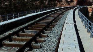 Με λεωφορεία συνέχισαν οι επιβάτες του προαστιακού Θεσσαλονίκη-Λάρισα