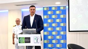 Συνάντηση Κικίλια με ψαράδες: Στήριξη και ανησυχίες του κλάδου