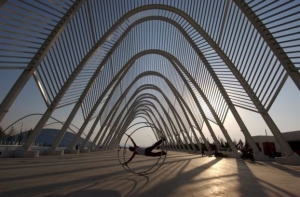 Στην Περιφέρεια Αττικής η τύχη του στεγάστρου Καλατράβα