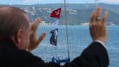 Τουρκικό σόου στο Βόσπορο με πρωταγωνιστή τον Ερντογάν για την Άλωση (vid, pics)