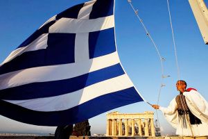 Όποιος ελεύθερα για το έθνος και τη δημοκρατία συλλογάται, συλλογάται καλά!