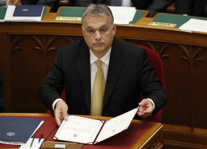Ορμπαν: Θα υπερασπιστώ τις χριστιανικές αξίες του έθνους μου