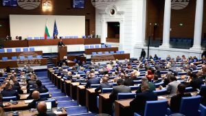 Βουλγαρικό κοινοβούλιο: Απαγόρευση εξαγωγών πετρελαιοειδών προς χώρες της ΕΕ για την ενεργειακή ασφάλεια